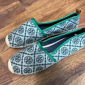 size 6 navy ESPADRILLE